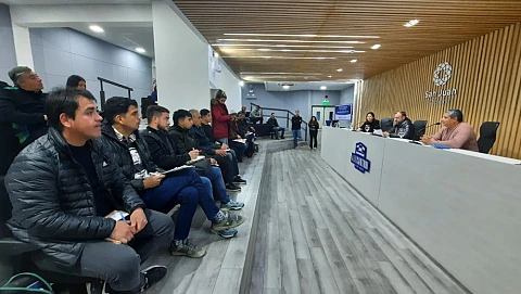 e2a7781a81f12b04d87f95ccb5583163_XL