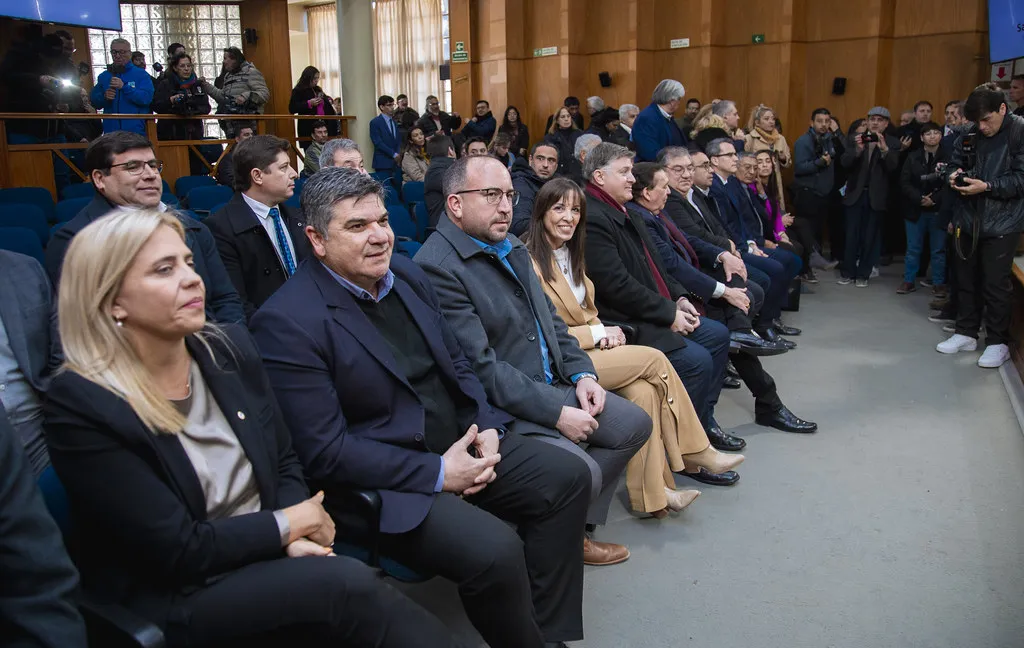 53858980685_a11684ce80_b